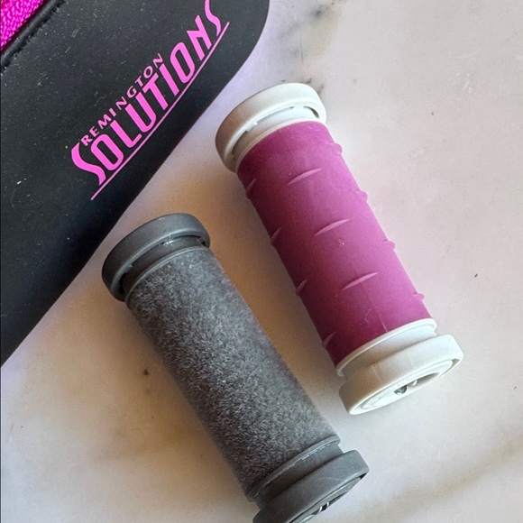 Remington Solutions Ionic Protective Ceramic Travel Hot Rollers 10 Pack - Picture 5 of 11